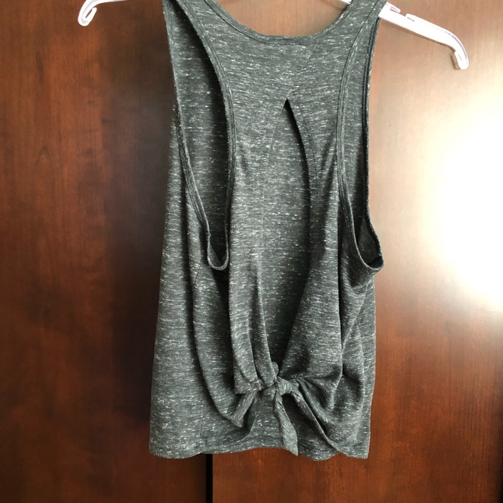Victoria sport top